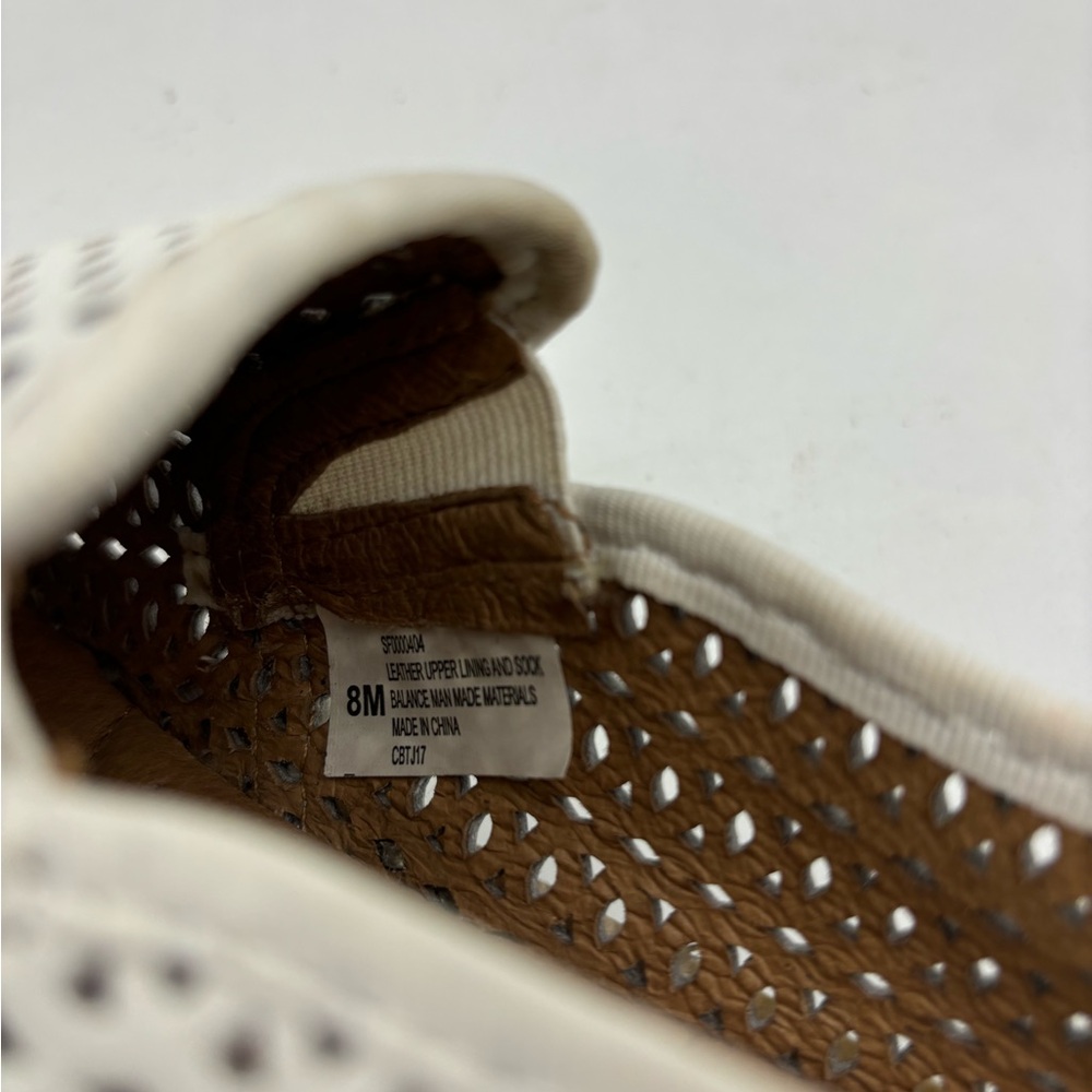 Sofft Somers Ladies White Slip On Shoes Size 8 - Picture 8 of 8